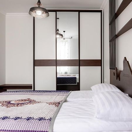Ferienwohnung Lion King D2 Lemberg Exterior foto